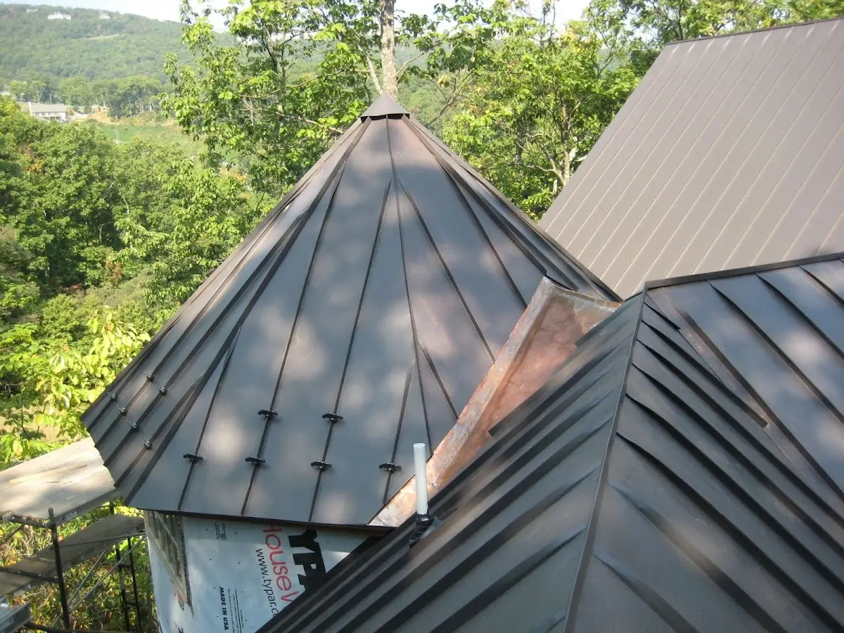 Professional Roof Tarp Installation by Craftsman Roofing in Southwood